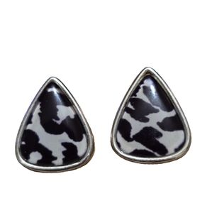 Vintage 1980s Earrings L11